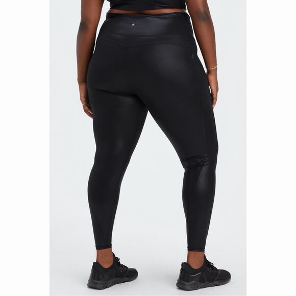 NWT Fabletics Oasis PureLuxe High Waisted Black Fog Foil Leggings - Picture 2 of 6